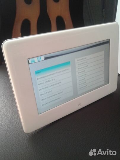 Цифровая фоторамка.usb, sd. Led. Inch f7i