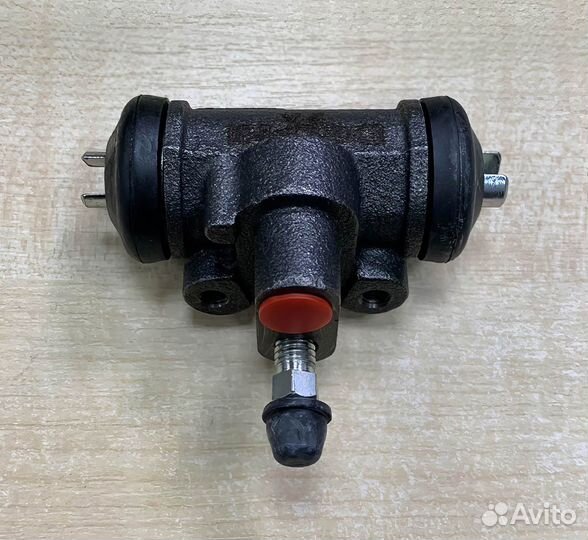 Цилиндр тормозной рабочий Mazda 323 BJ (Delphi)