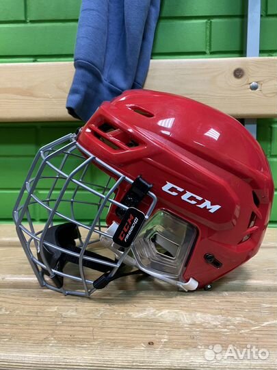 Шлем хоккейный CCM