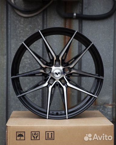 Разноширокие диски R20 для Mercedes Bmw