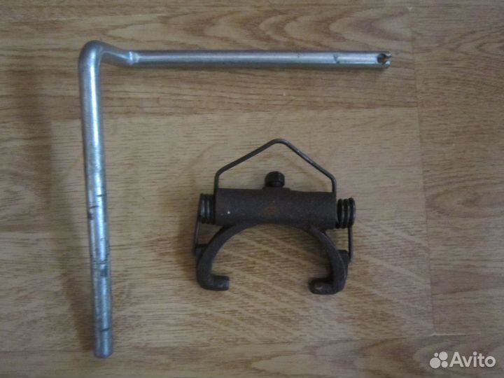 Лот:детали для культиватора T240