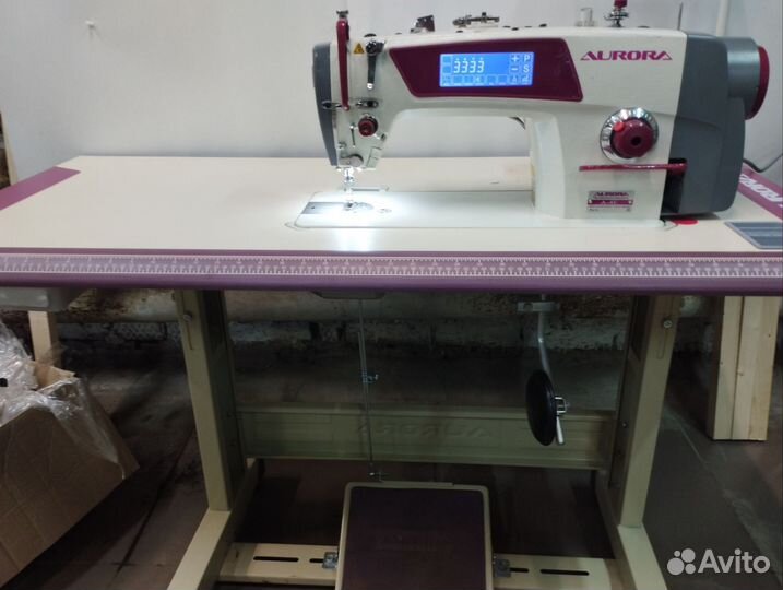 Швейная машина aurora