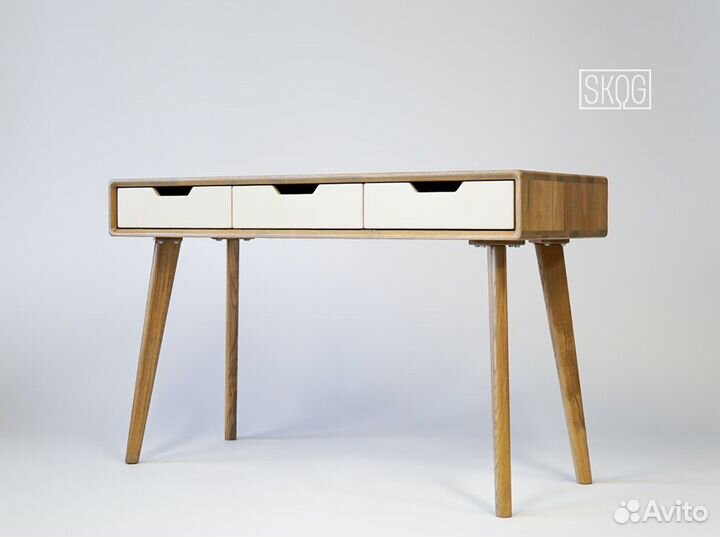 Консольный стол — «Обычный» из дуба