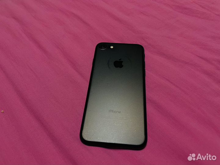 iPhone 7, 32 ГБ