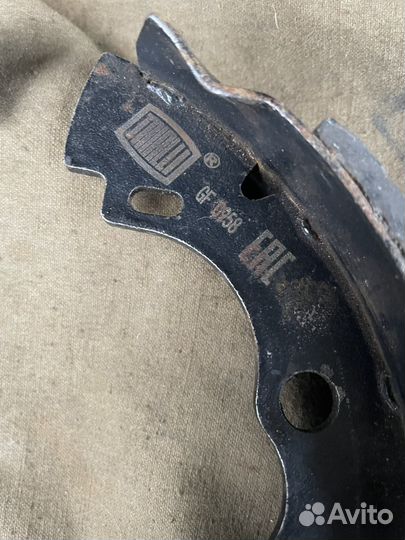 Колодкт задние Рено логан 1/лада ларгус