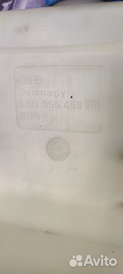 Бачок омывателей Audi 100 C4