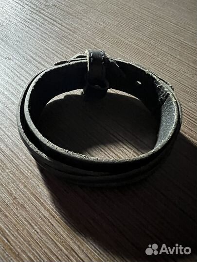 Кожаный браслет