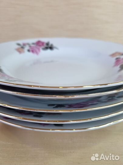 Тарелки Роза Япония