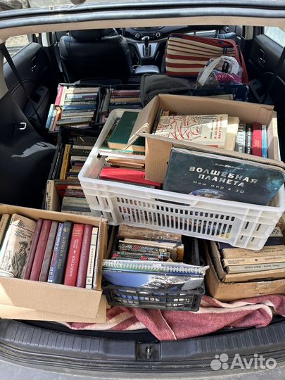 Книги коробкой