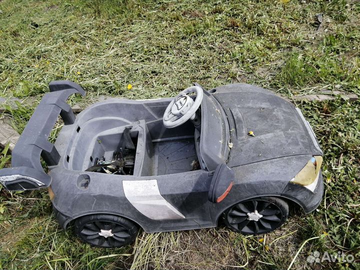 Машинка детская