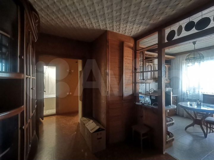 3-к. квартира, 74 м², 9/9 эт.