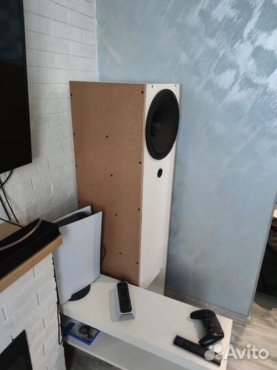 Напольная акустическая стерео система