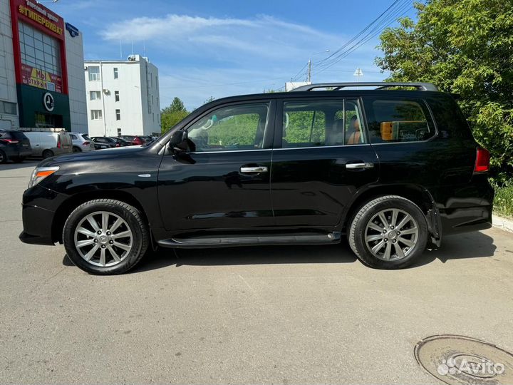 Lexus LX 5.7 AT, 2011, 250 300 км