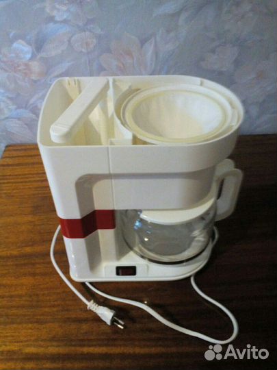 Кофеварка электрическая,капельная