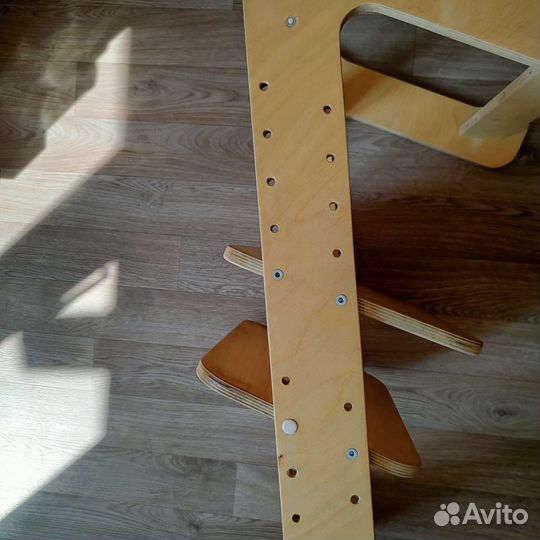 Детский растущий стул