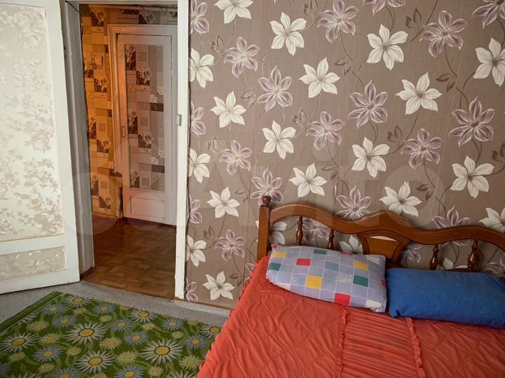 2-к. квартира, 50 м², 1/2 эт.