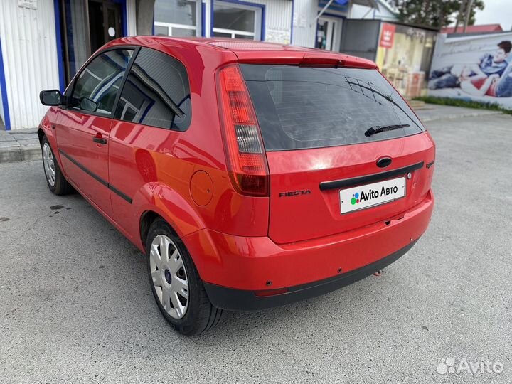 Ford Fiesta 1.3 МТ, 2005, 252 264 км