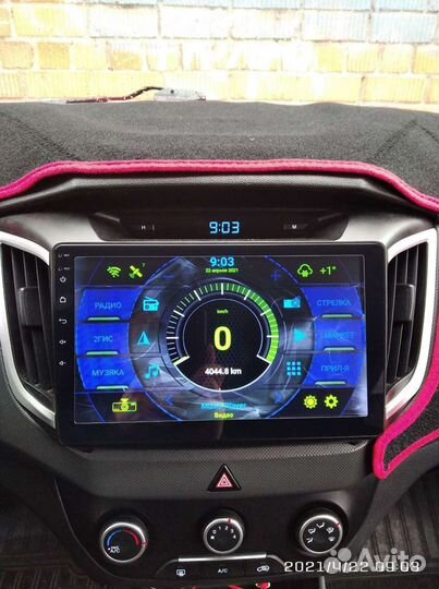 Штатная магнитола на Хендай creta