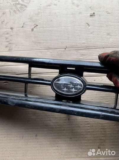 Решетка радиатора Легаси 1987-1993 Legacy BC