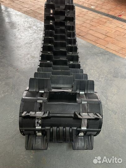 Гусеница Camoplast на Summit T3