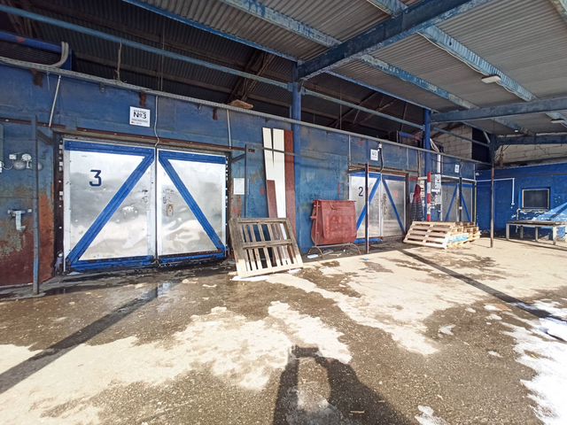 Морозильная камера от +4 до -18, 27 м²