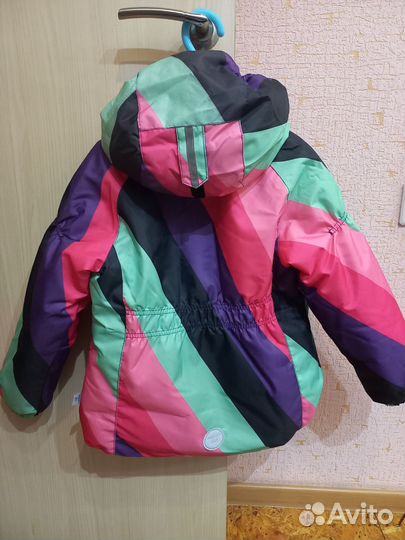 Куртка демисезонная для девочки 128