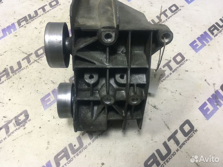 Кронштейн генератора Форд Фокус 1