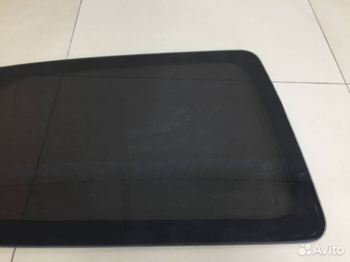 Стекло кузовное глухое правое Hyundai Getz 2002-20