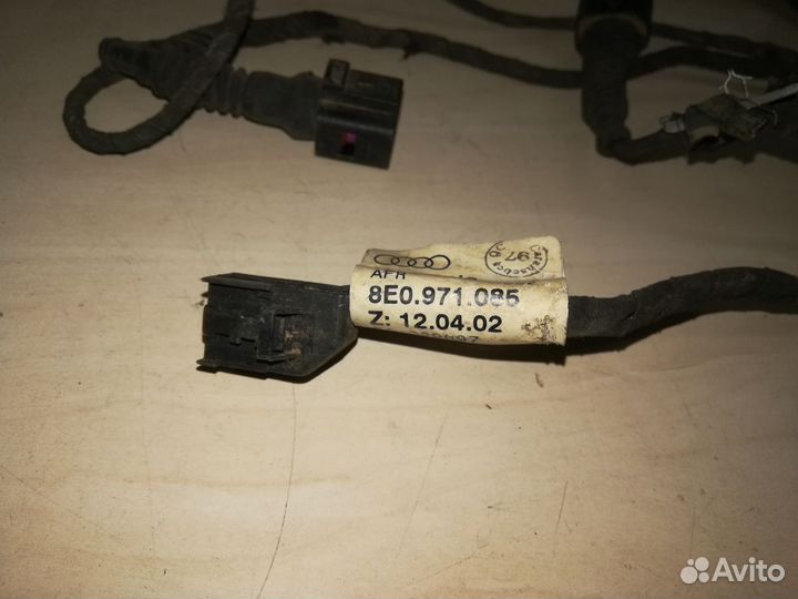 Проводка переднего бампера Audi A4
