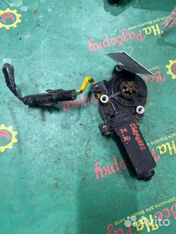 Моторчик стеклоподъемника задний правый Jeep Grand