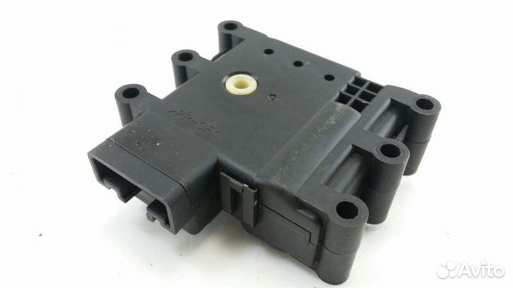 Сервопривод заслонок печки Mazda 6 GG L8 2002