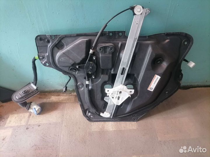 Проводка двери аксела 2014 BM