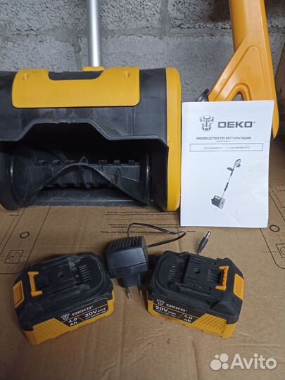 Снегоуборочная лопата Deko