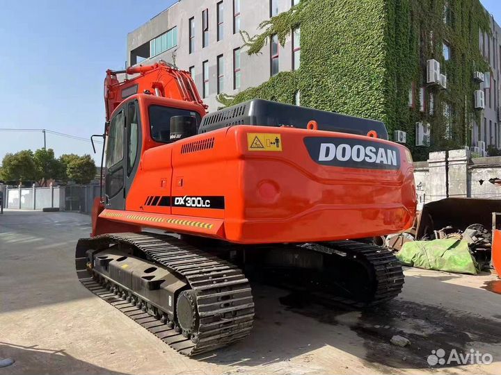 Гусеничный экскаватор DOOSAN DX300LCA-7M, 2019