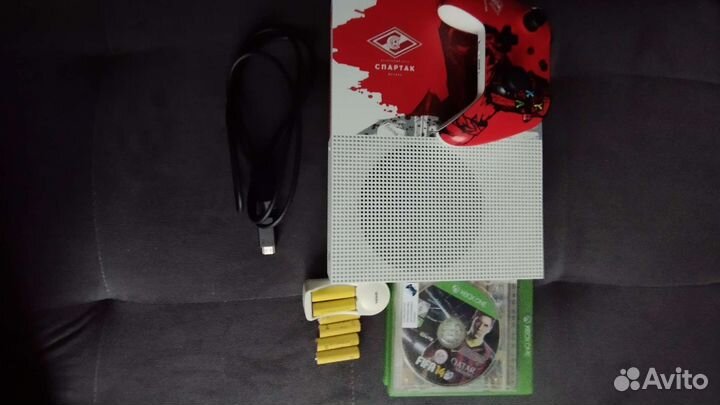 Xbox one s 1tb с играми