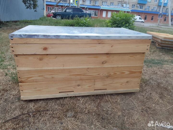 Ульи новые для пчел