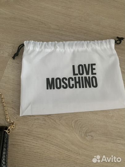 Клатч Love Moschino новый