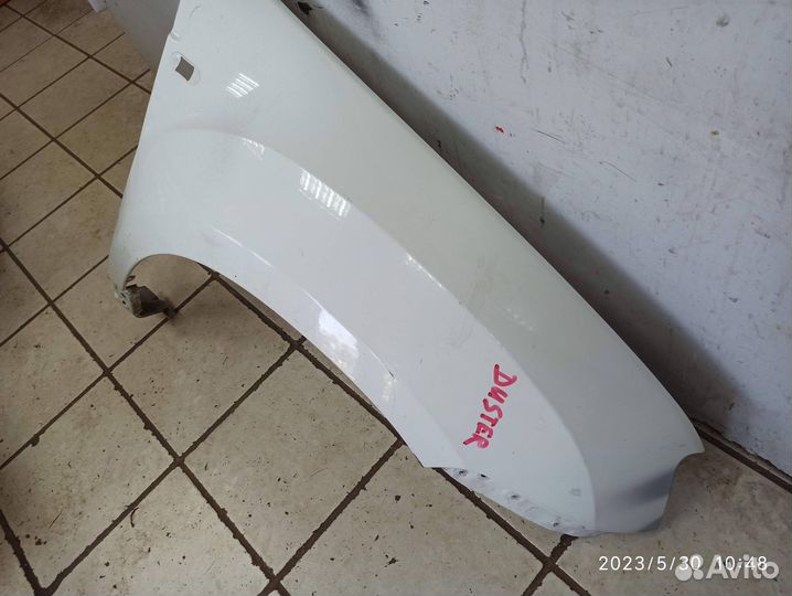 Крыло переднее правое renault duster 2010-2020