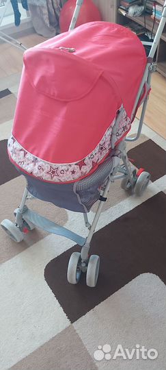 Продам прогулочную коляску