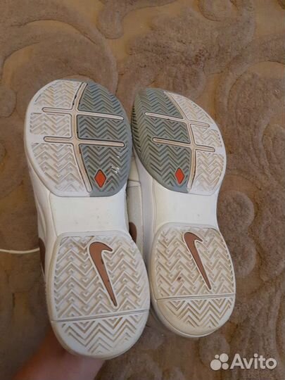 Женские кроссовки Nike zoom