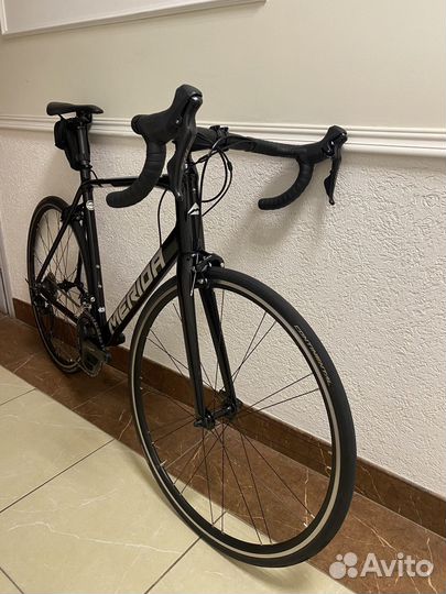 Шоссейный велосипед Merida Scultura 400