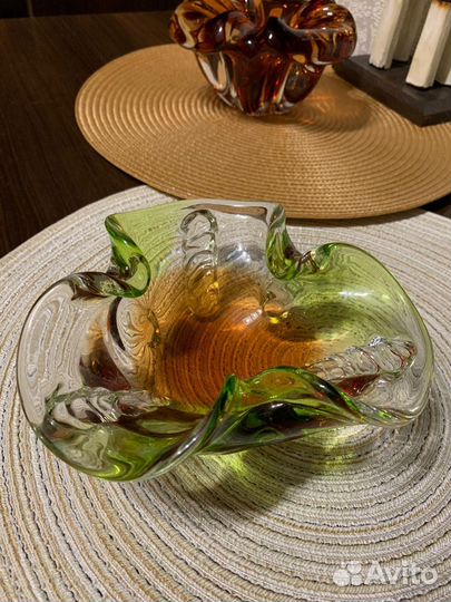 Ваза. Чехия. Авито доставка есть