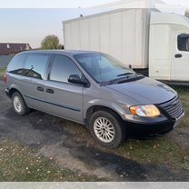 Chrysler Voyager 2.4 AT, 2002, 230 000 км, с пробегом, цена 800 000 руб.