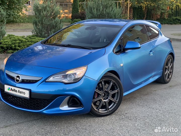 Opel Astra OPC 2.0 МТ, 2013, 80 000 км