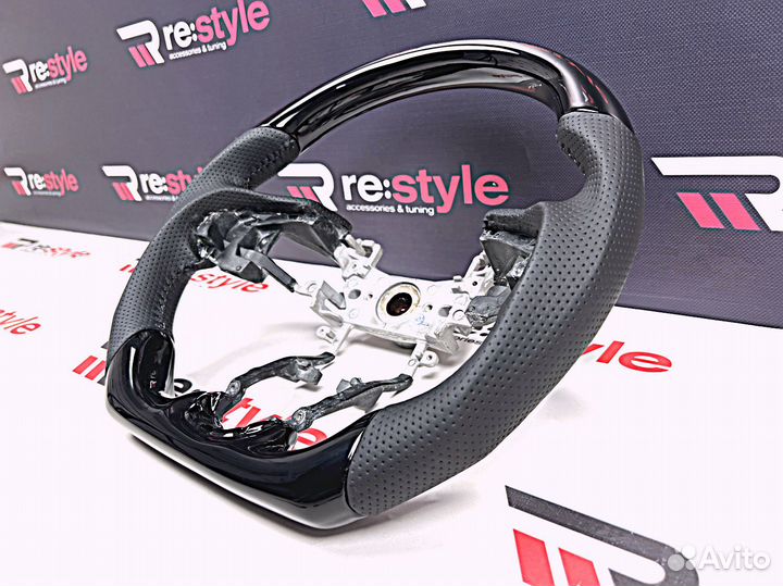 Руль Honda Vezel / Fit Sport Design