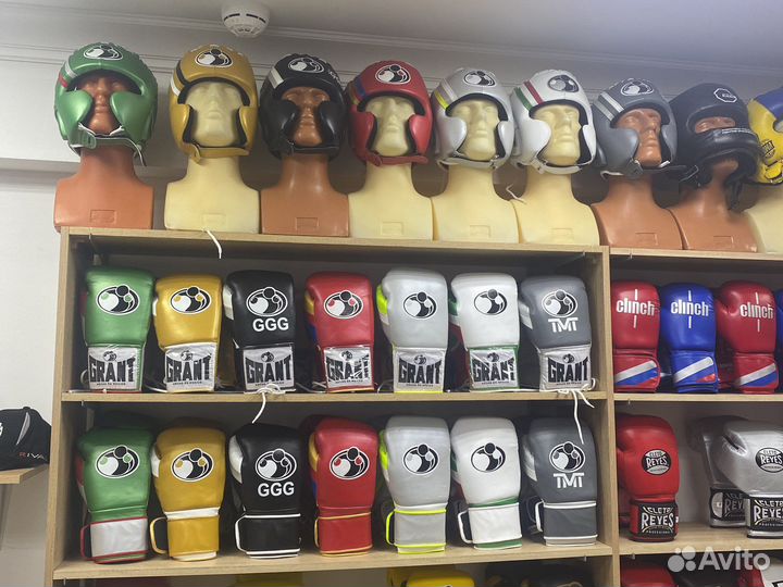 Боксерские перчатки venum Loma Grant Rival Title C