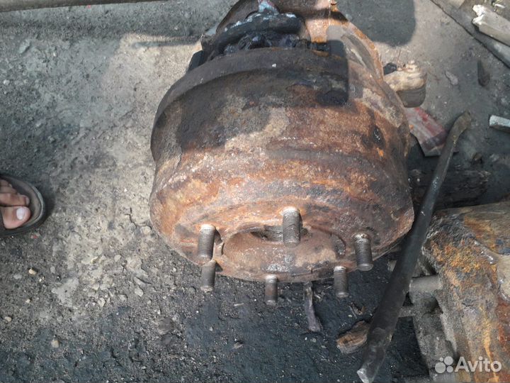 Барабаны тормозные передние 814-mercedes