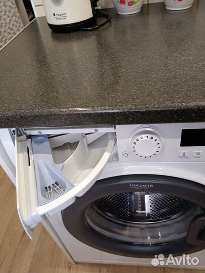 Стиральная машина Hotpoint Ariston 6 кг