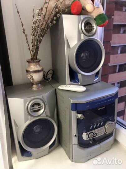 Музыкальный центр