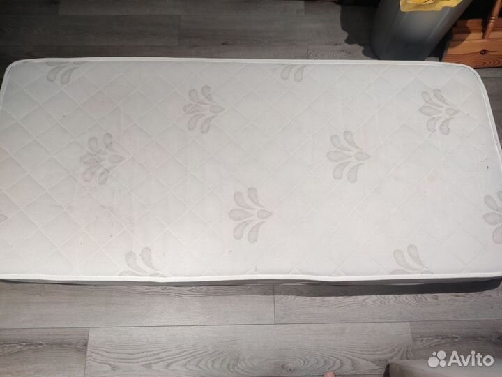 Матрасы 90 х 200 бу